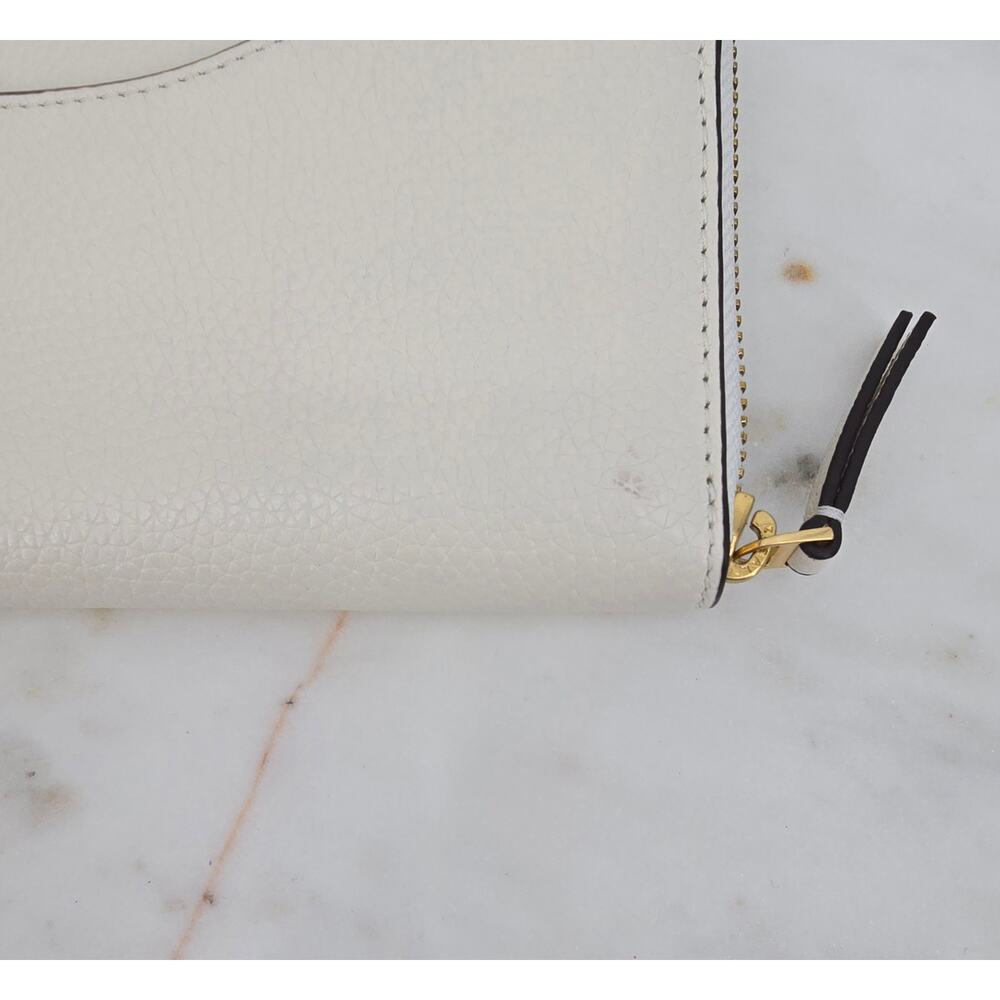 Tory Burch Britten Zip Continental Wallet – Cream Pebbled Leather - Picture 3 of 8